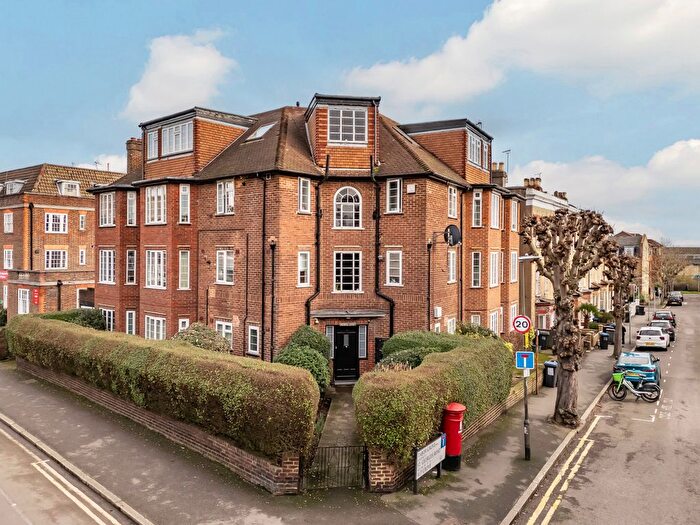 1 Bedroom Flat For Sale In Worple Road, London, SW19