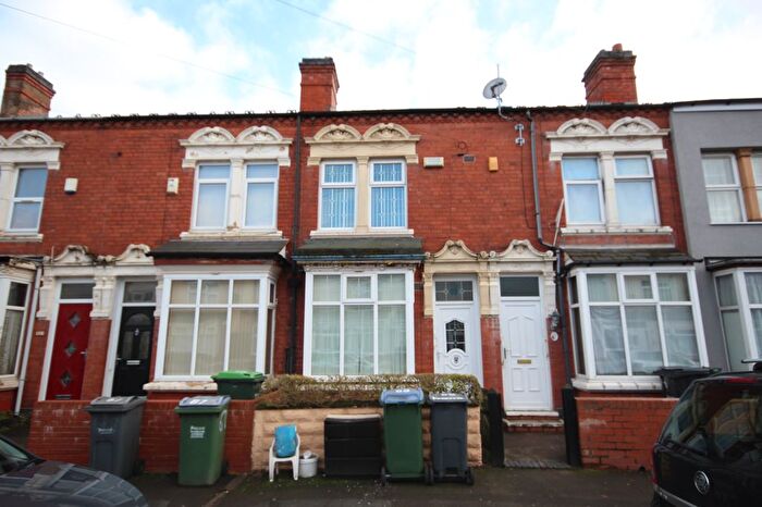 2 Bedroom Terraced House To Rent In Rosefield Road, Smethwick, West Midlands, B67