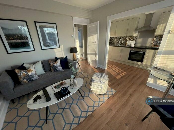 1 Bedroom Flat To Rent In Cole Green Lane, Welwyn Garden City, AL7