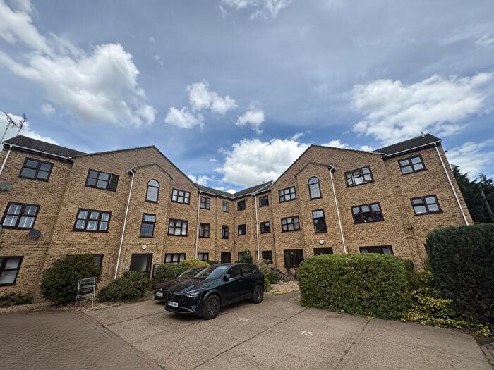 2 Bedroom House To Rent In Old Court Place, March, PE15
