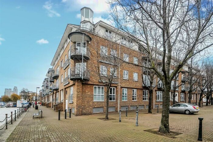 2 Bedroom Apartment To Rent In Rope Street, Surrey Quays, SE16