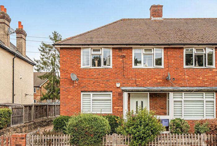 2 Bedroom Maisonette For Sale In Commonside East, Mitcham, CR4