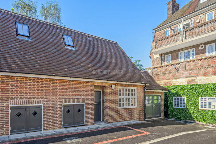 3 Bedroom Semi-Detached House To Rent In Bute Mews, Hampstead Garden Suburb, NW11