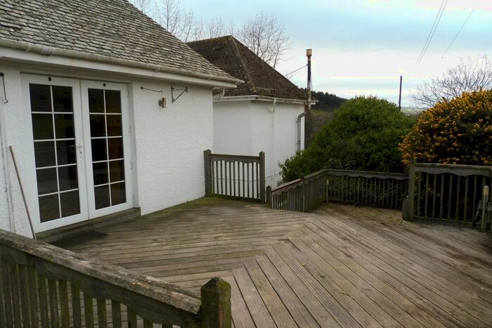 2 Bedroom Flat To Rent In Middlecombe, Minehead TA24