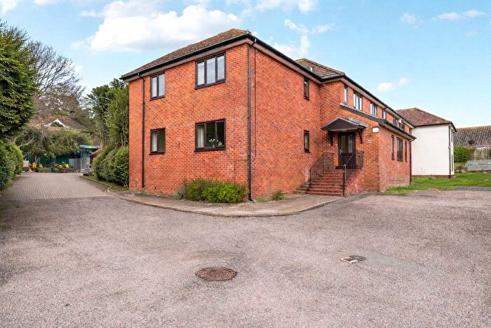 1 Bedroom Flat For Sale In Temple Gardens, Sidmouth, Devon, EX10