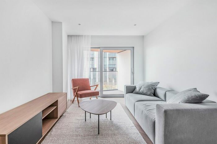 2 Bedroom Flat To Rent In No., Upper Riverside, Cutter Lane, Greenwich Peninsula, SE10