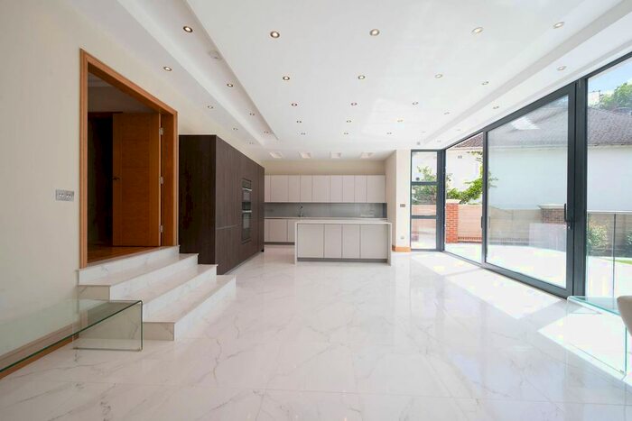 7 Bedroom Detached House To Rent In Grosvenor Hill, Wimbledon Village, London, SW19