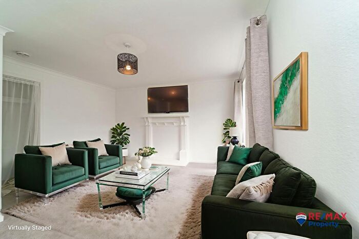 3 Bedroom Terraced House For Sale In Parkhead Gardens, West Calder, EH55