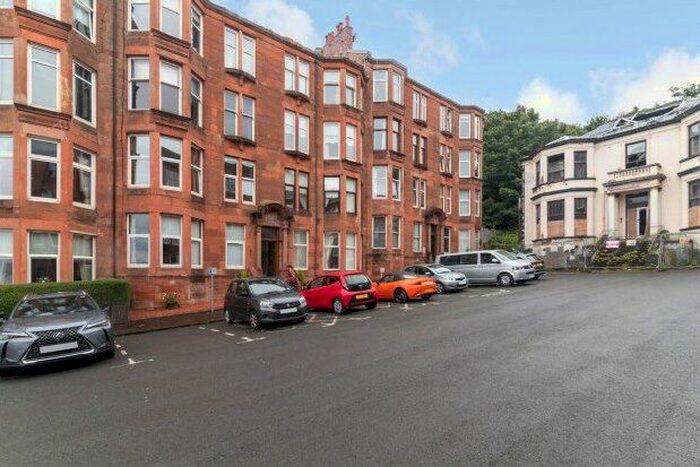 2 Bedroom Flat To Rent In Ashburn Gate, Gourock, PA19