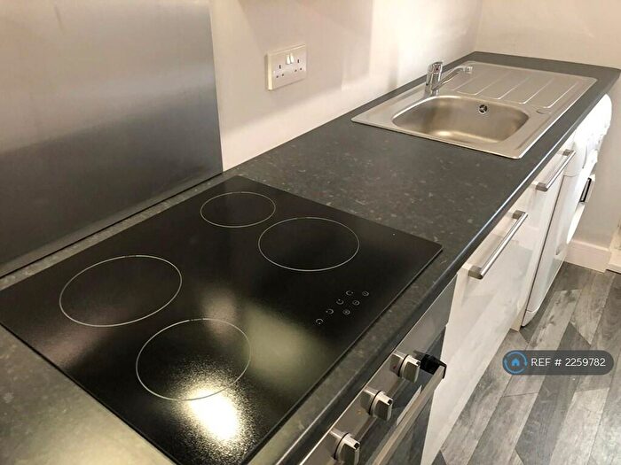 1 Bedroom Flat To Rent In Broad Street, Rotherham, S62