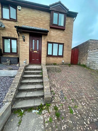 3 Bedroom Semi-Detached House To Rent In Cwrt Merlyn, Morriston, Swansea, SA6