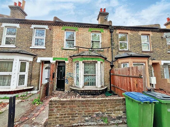 3 Bedroom Terraced House For Sale In Farmdale Road, London, SE10