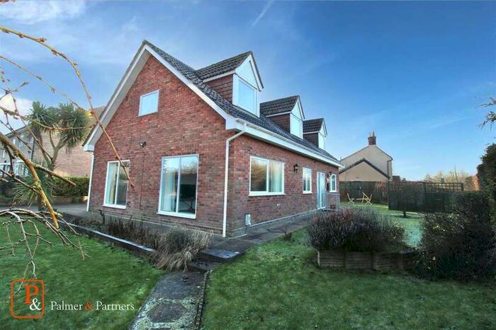 4 Bedroom Detached House For Sale In Snape Road, Knodishall, IP17