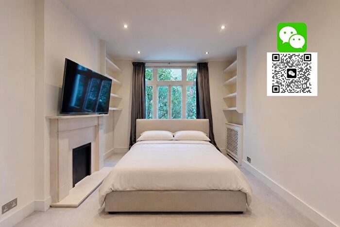 2 Bedroom Flat To Rent In Nevern Square, Earls Court, SW5