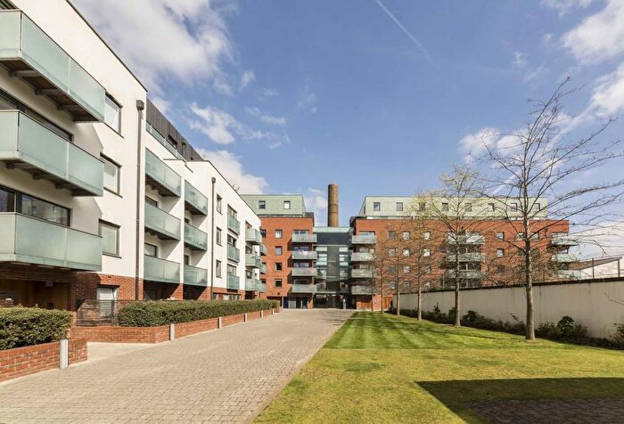 1 Bedroom Flat To Rent In Tiltman Place, London, N7