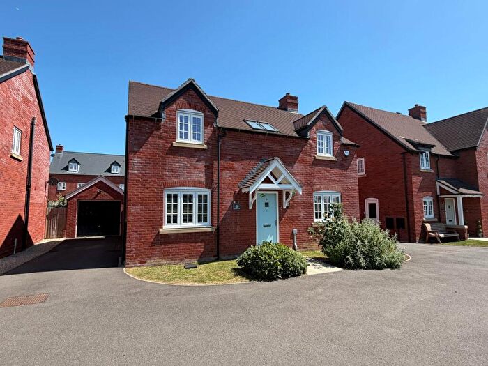 4 Bedroom Property For Sale In Snowdrop Way, Wootton, Northampton, NN4