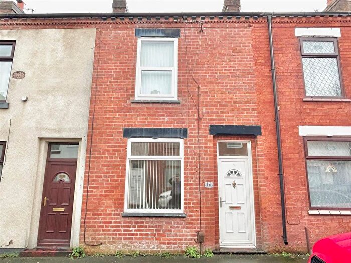 2 Bedroom Terraced House For Sale In Henry Street, Tyldesley, Manchester, M29