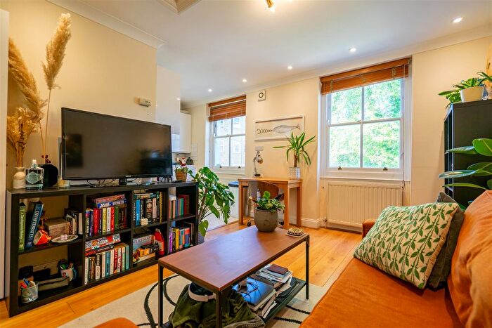 1 Bedroom Flat To Rent In Notting Hill Gate, London, W11