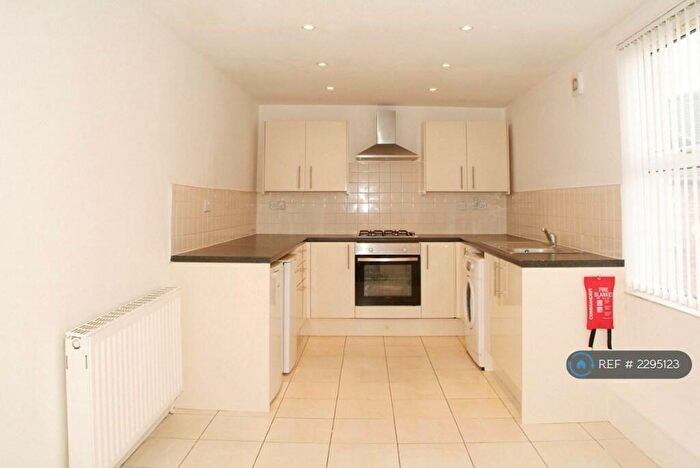 1 Bedroom Flat To Rent In Bagot Street, Liverpool, L15