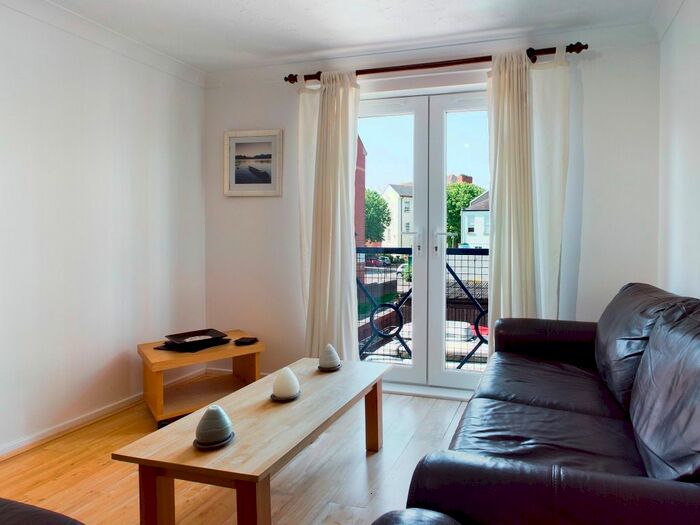 2 Bedroom Flat To Rent In Monmouth House, Maritime Quarter, Swansea, SA1