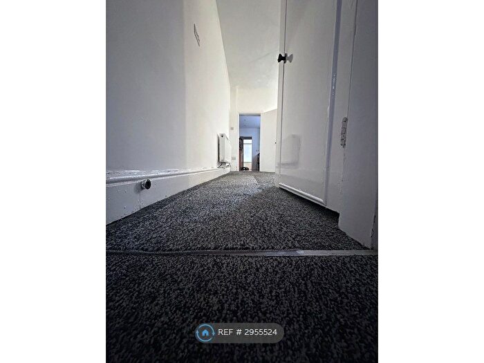 2 Bedroom Terraced House To Rent In Lime Street, Stoke-On-Trent, ST4