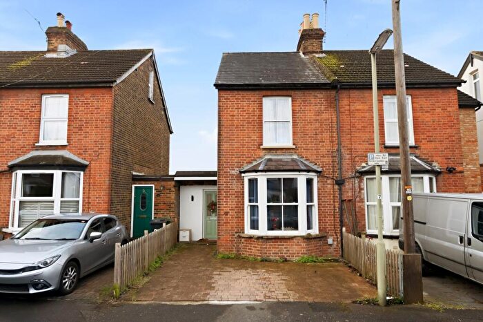 3 Bedroom Semi Detached House For Sale In Victoria Place, Epsom, KT17