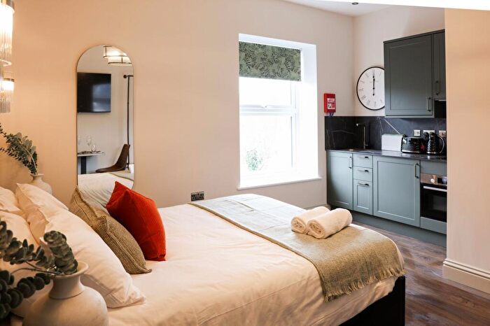 Studio To Rent In Bath Road, Bristol, BS4