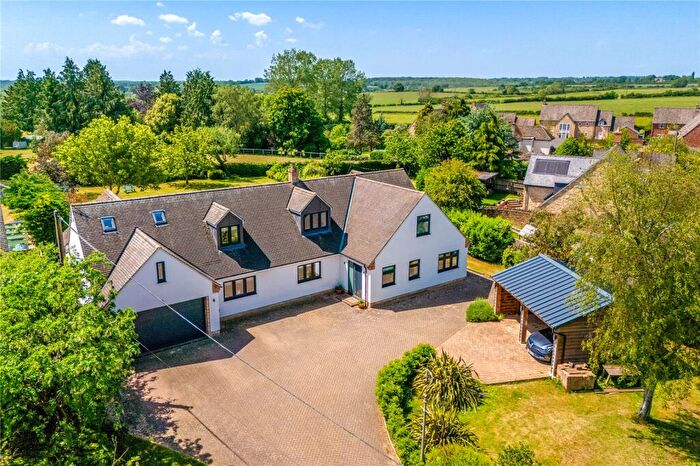 5 Bedroom Detached House For Sale In Duns Tew, Bicester, Oxfordshire, OX25