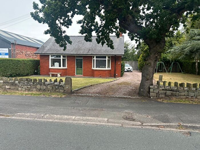 2 Bedroom Bungalow To Rent In Blackgate Lane, Tarleton, PR4