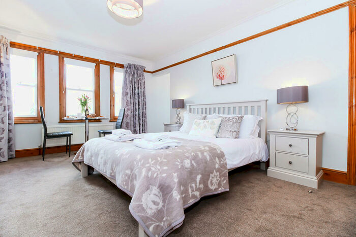 1 Bedroom Apartment To Rent In Davenant Road, Summertown, OX2