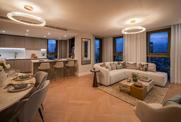 2 Bedroom Flat For Sale In One Thames Quay, Canary Wharf, E14