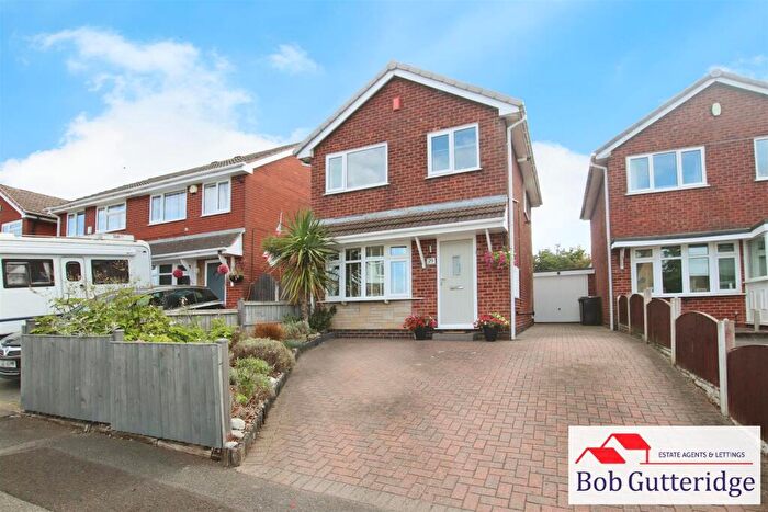 3 Bedroom Detached House For Sale In Minerva Close, Knypersley, Stoke-On-Trent, ST8