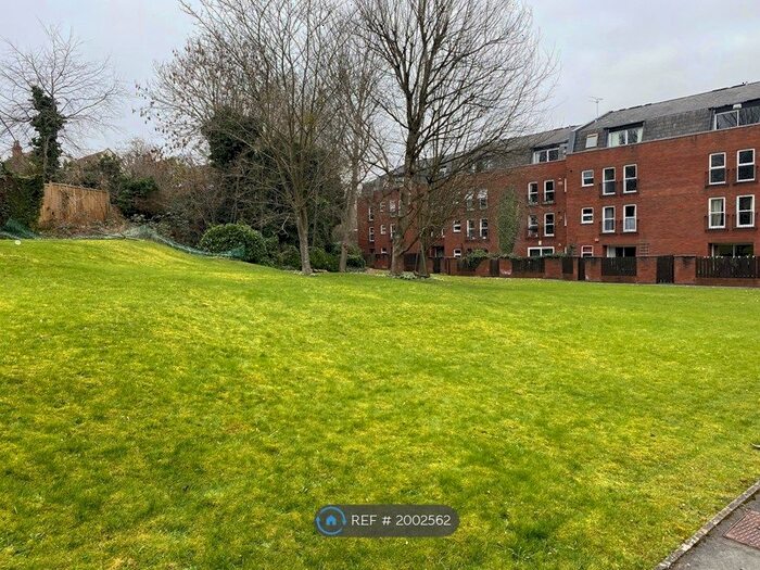 2 Bedroom Flat To Rent In Clifton, Bristol, BS8