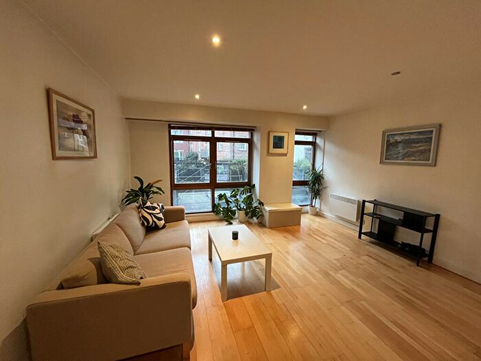 1 Bedroom Apartment To Rent In No Dock Street, LS10