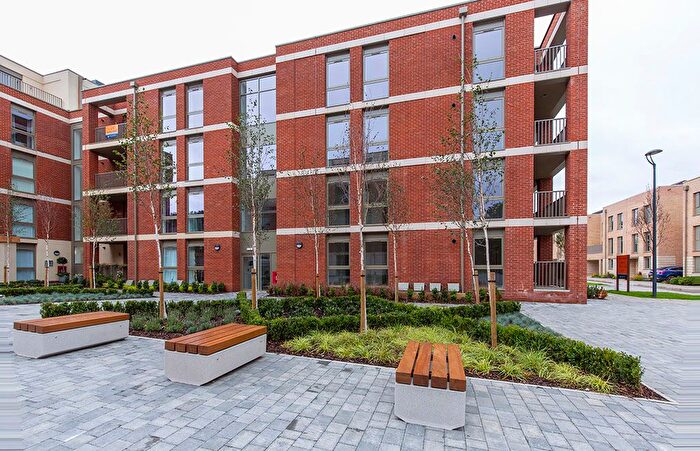 2 Bedroom Flat To Rent In Medallion House, York, YO23