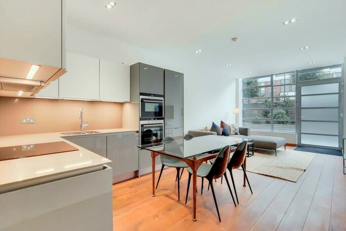 1 Bedroom Flat To Rent In Bayham Street, Camden Town, London, NW1