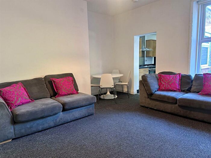 5 Bedroom House To Rent In Deuchar Street, Jesmond, NE2