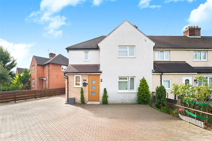 3 Bedroom End Of Terrace House For Sale In The Harebreaks, Watford, Hertfordshire, WD24