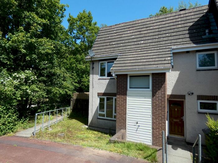 3 Bedroom Semi-Detached House To Rent In The Paddock, Fulwood, Preston, PR2