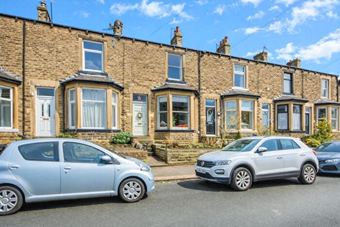 2 Bedroom Terraced House For Sale In Devonshire Street, Skipton, BD23
