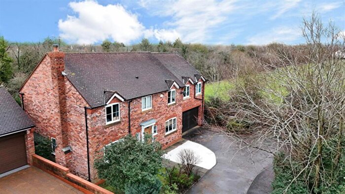 6 Bedroom Detached House For Sale In The Brickall, Long Marston, Warwickshire, CV37