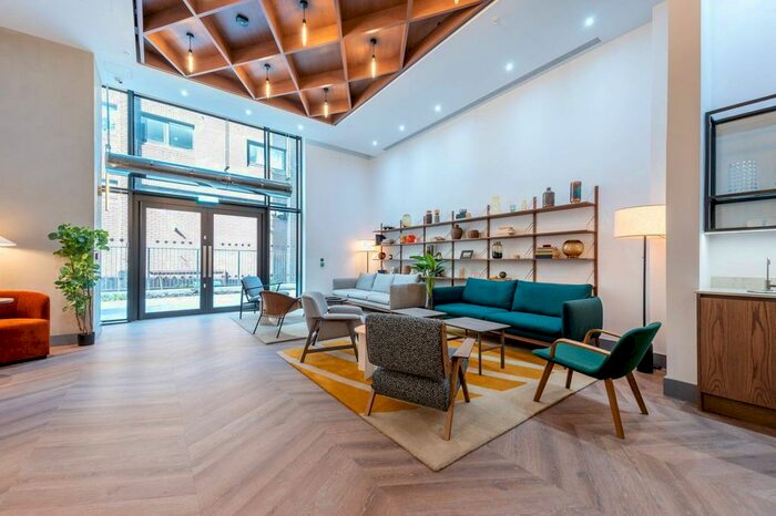 1 Bedroom Flat To Rent In Ten Degrees, Croydon, CR0