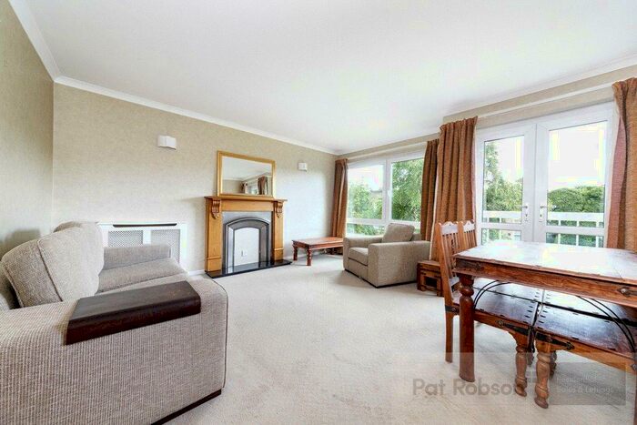 1 Bedroom Apartment To Rent In Burlington Court, Adderstone Crescent, Jesmond, Newcastle Upon Tyne, NE2