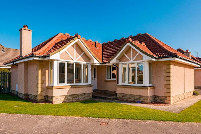 3 Bedroom Detached Bungalow For Sale In Bothwell Gardens, Dunbar, EH42