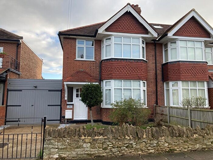 3 Bedroom Property To Rent In Philpotts Avenue, Bedford, MK40