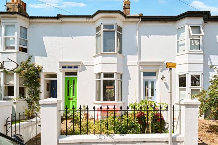2 Bedroom Terraced House For Sale In Queens Place, Shoreham, West Sussex, BN43