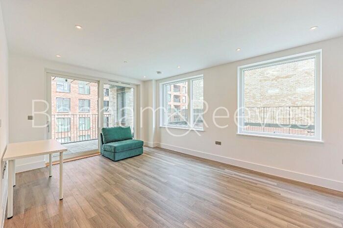 2 Bedroom Apartment To Rent In Sanday Drive, Colindale Gardens, NW9