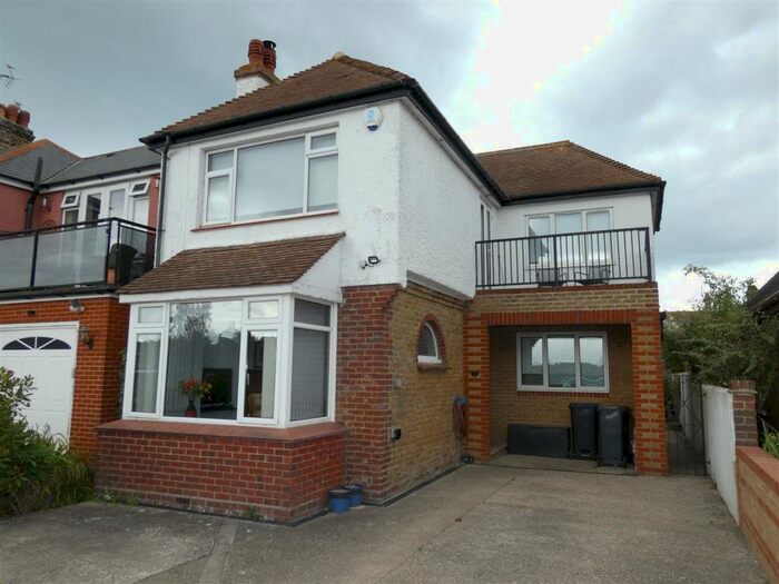 3 Bedroom House To Rent In Collingwood Road, Whitstable, CT5