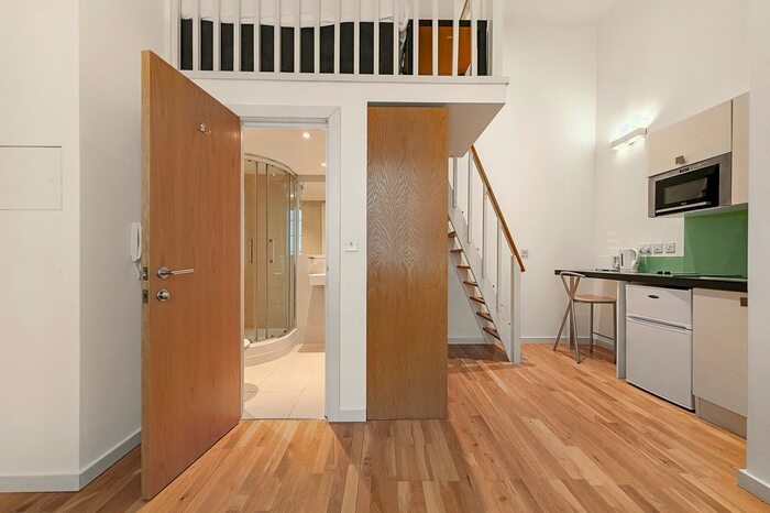 1 Bedroom Flat To Rent In Inverness Apartments Ltd, Hyde Park Studio Apartments, London, W2