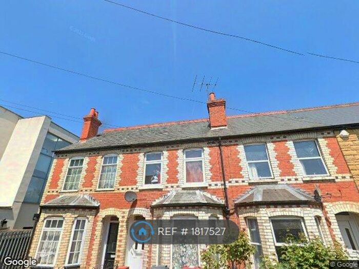 3 Bedroom Terraced House To Rent In Winchester Road, Reading, RG2